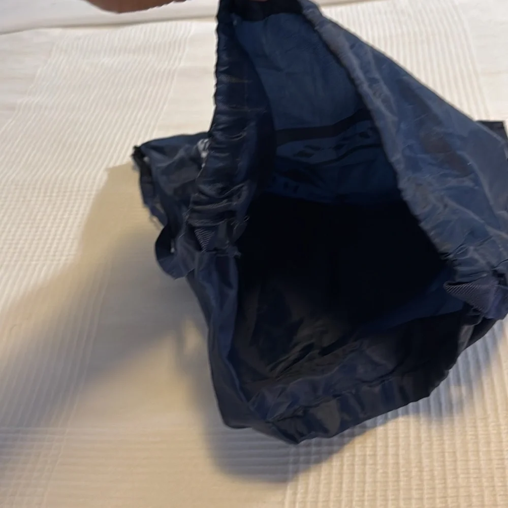 Skechers Drawstring Backpack - Picture 3 of 3
